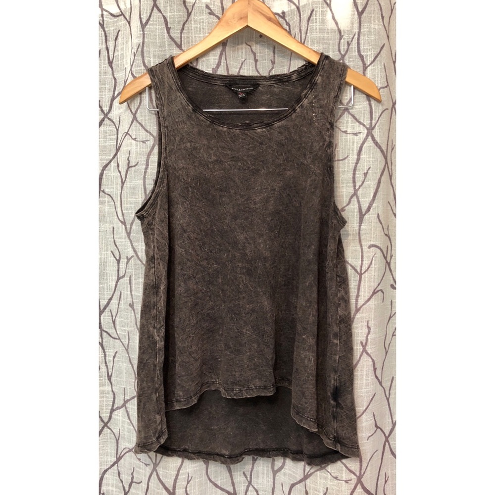 NWOT Rock & Republic Washed Sleeveless Tunic Tee